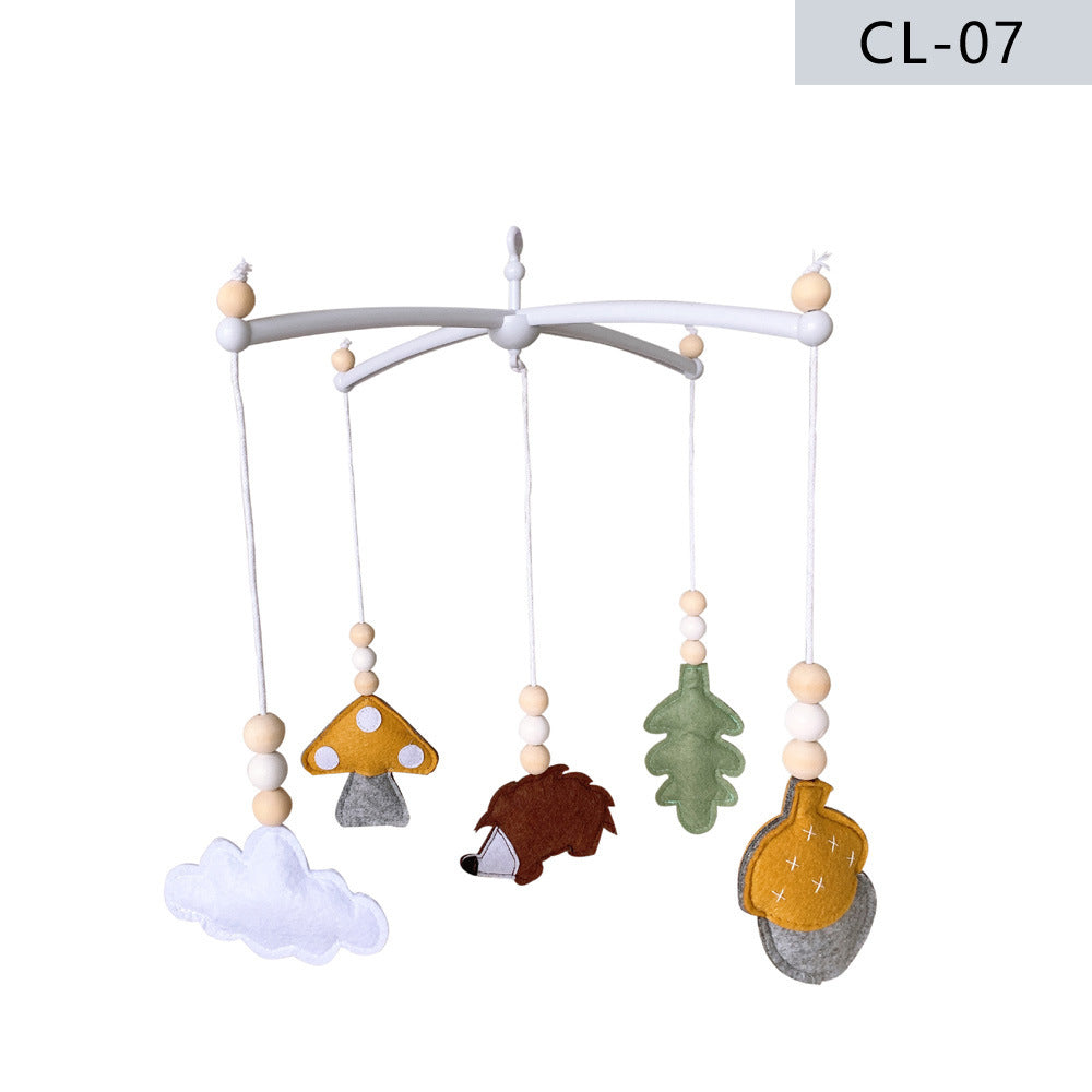 Adorable felt decorations for baby's room image 4