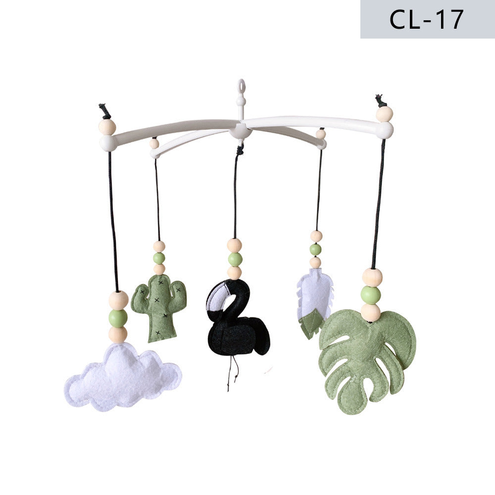 Adorable felt decorations for baby's room image 4