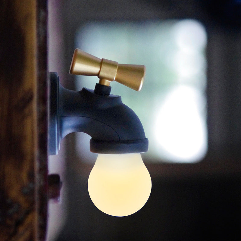 energy-efficient USB light