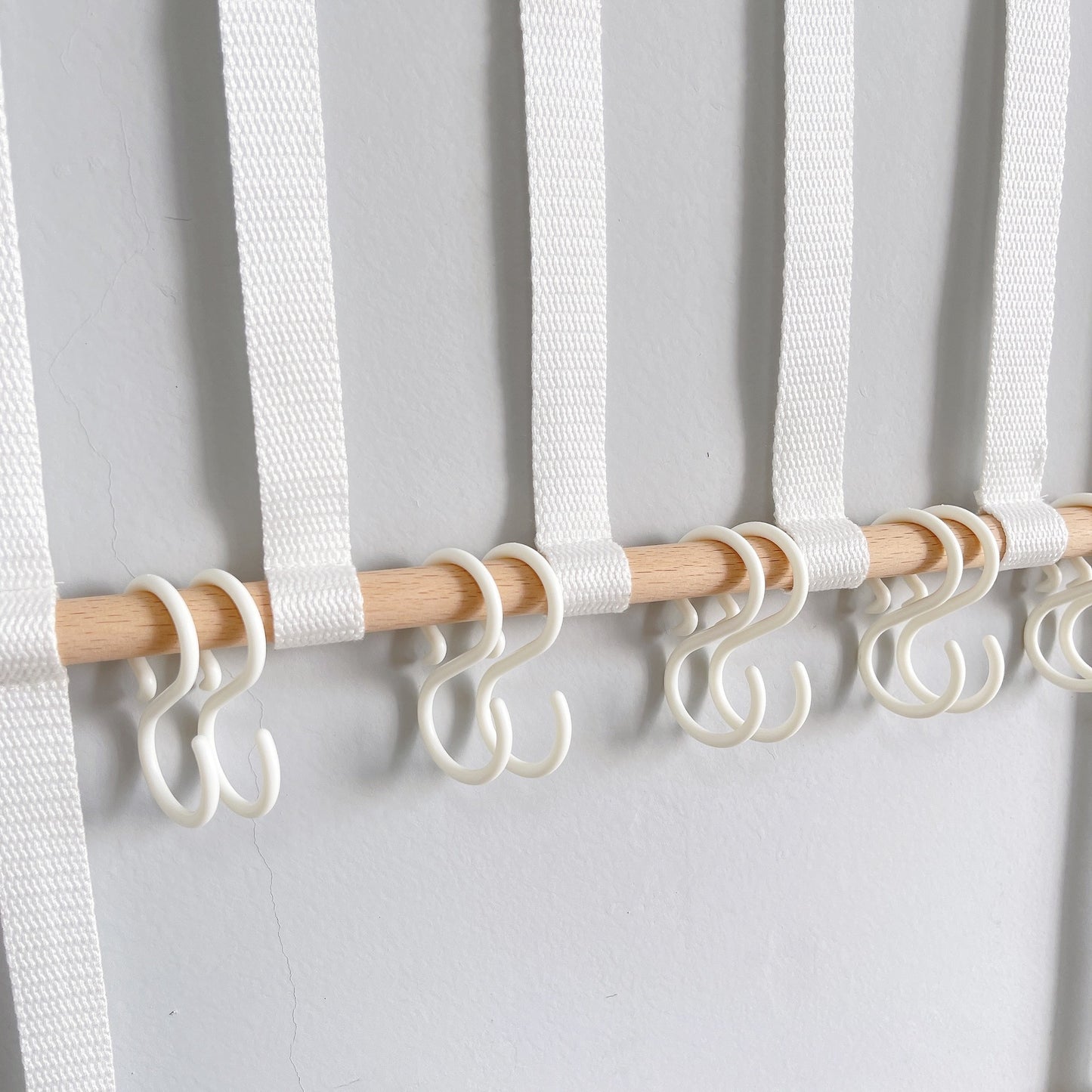 variety of hooks for clips image 6