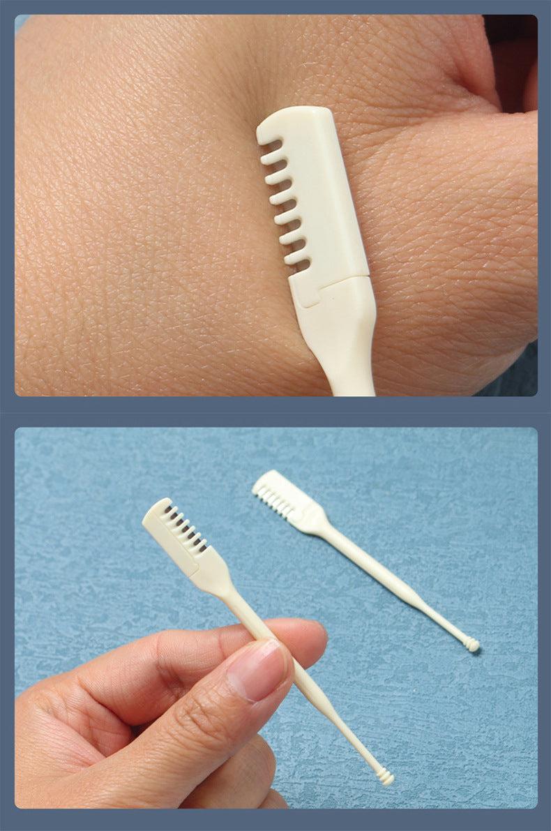 Compact Manual Nose Hair Trimmer Image 1