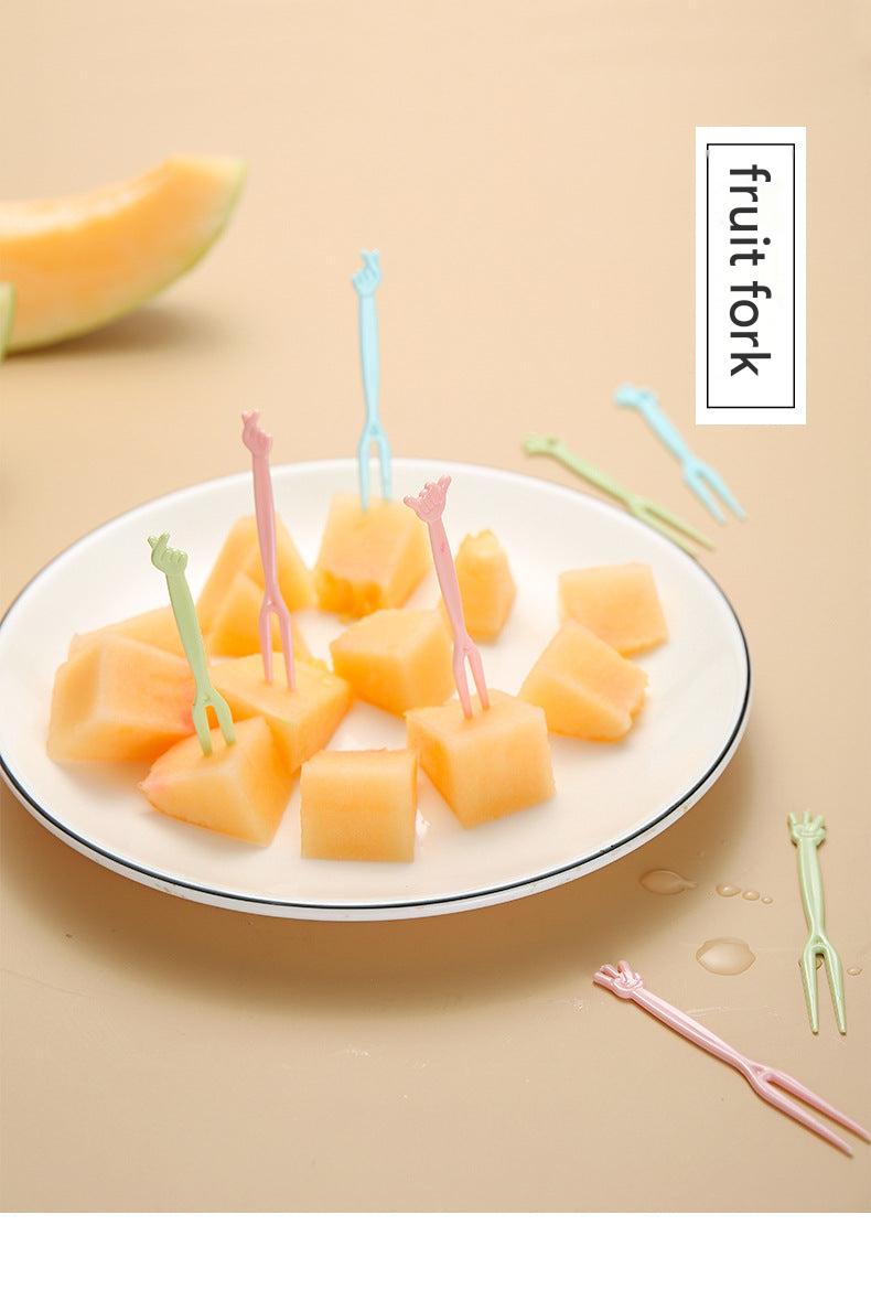 image showing the usage of disposable fruit forks