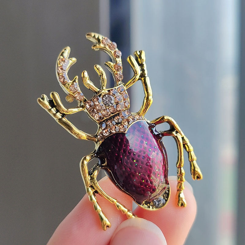 Stylish Vintage Beetle Brooch in black