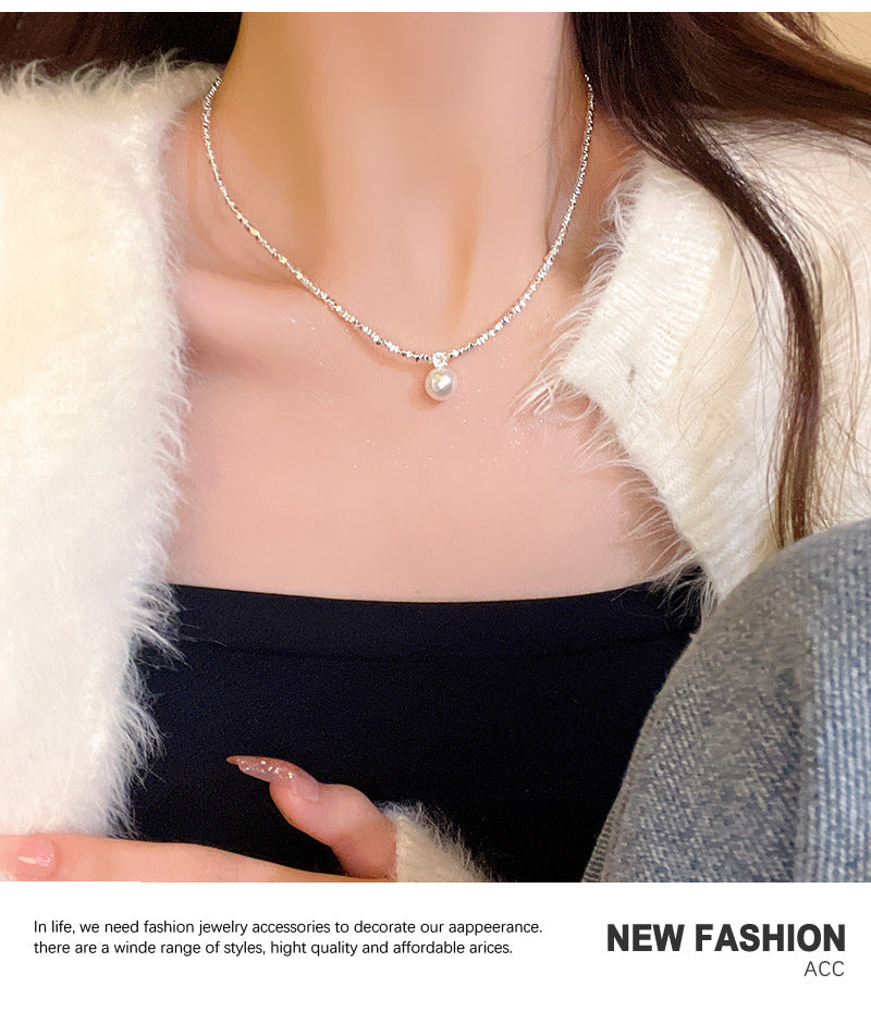 Chic Women's Silver Pearl Necklace Image 3