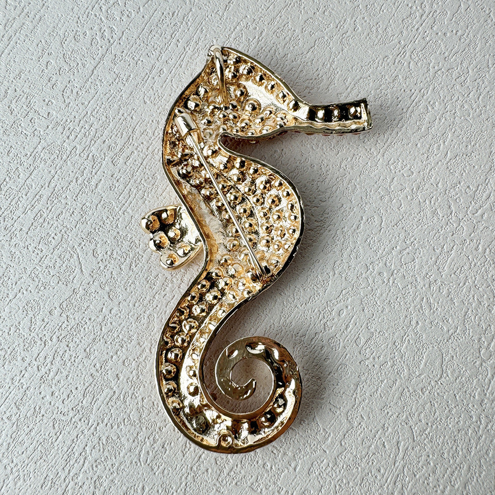 Pink sea horse brooch with rhinestones