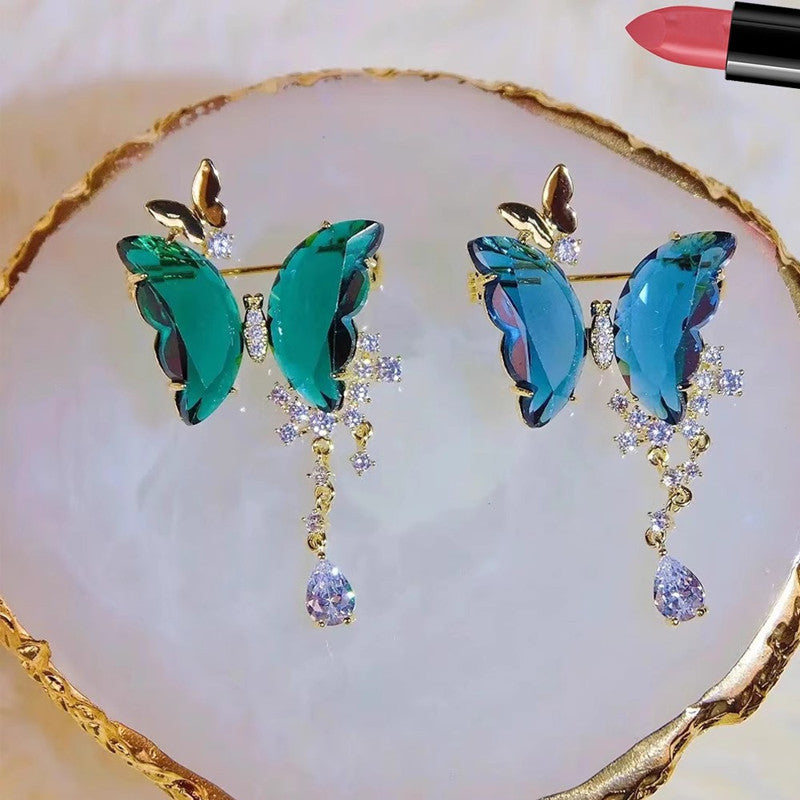 Elegant butterfly brooch with zircon stones and tassels