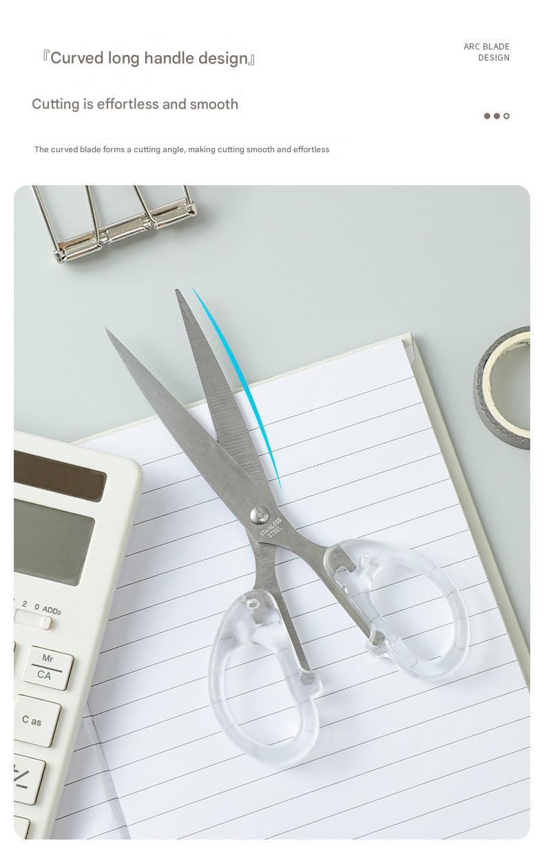 Compact scissors suitable for students and office