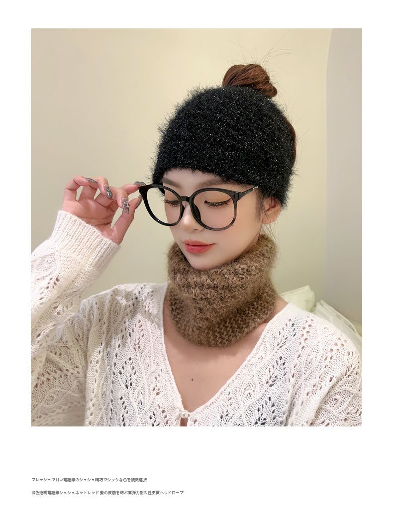 Knitted ear warmer beige