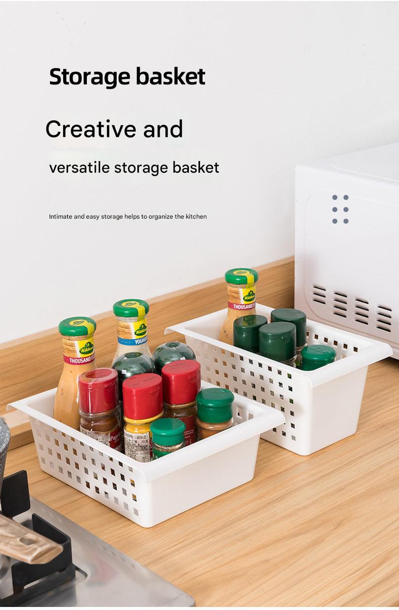 Versatile storage rack with multiple baskets