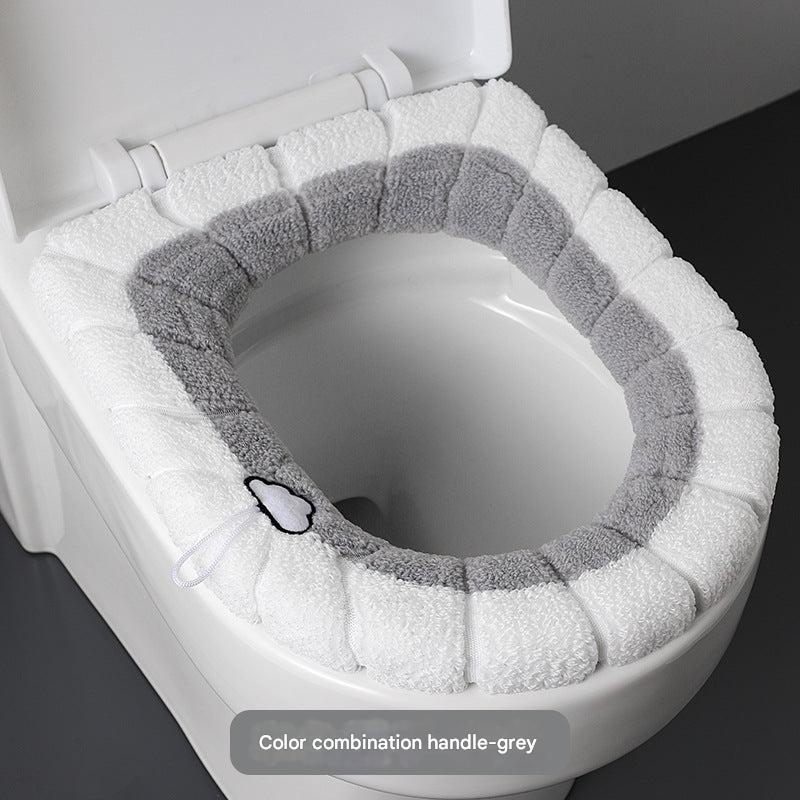 Polyester toilet seat cover for cold weather