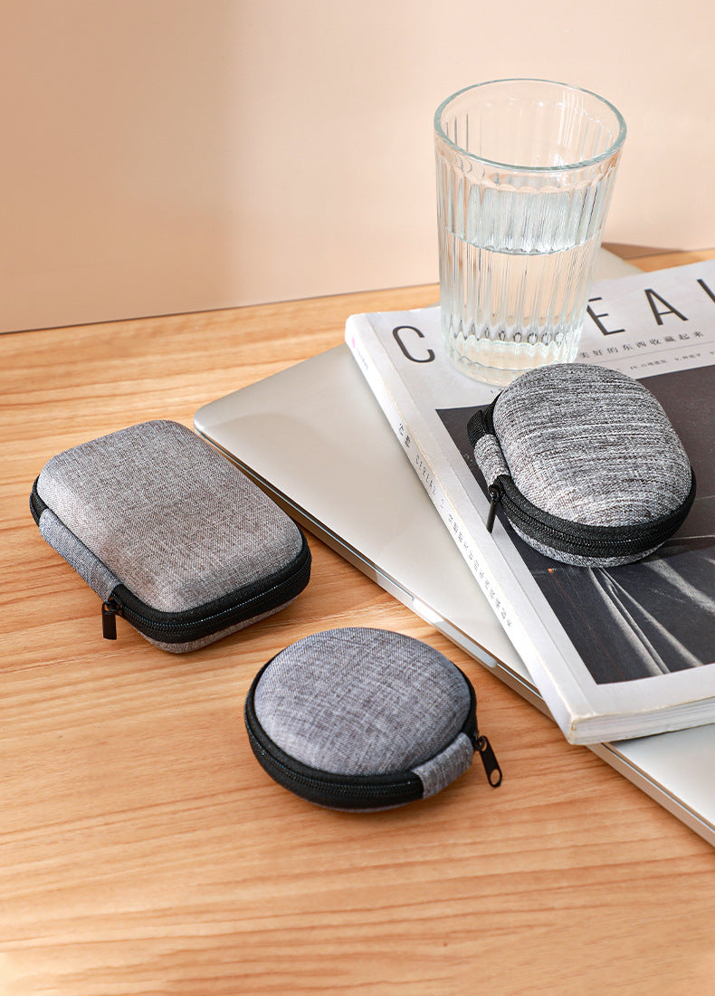 Portable electronics organizer case image 1