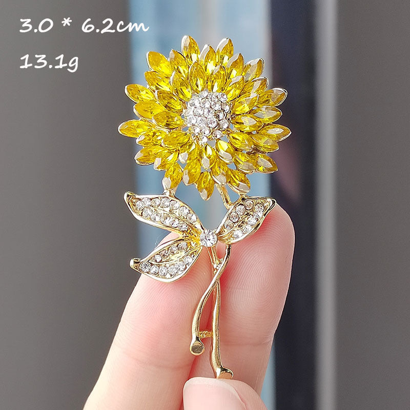 Versatile Brooch for Men and Women Image 6