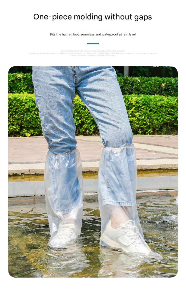Protective shoe cover for outdoor use