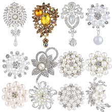 Elegant Brooch for Formal Wear - Image 7