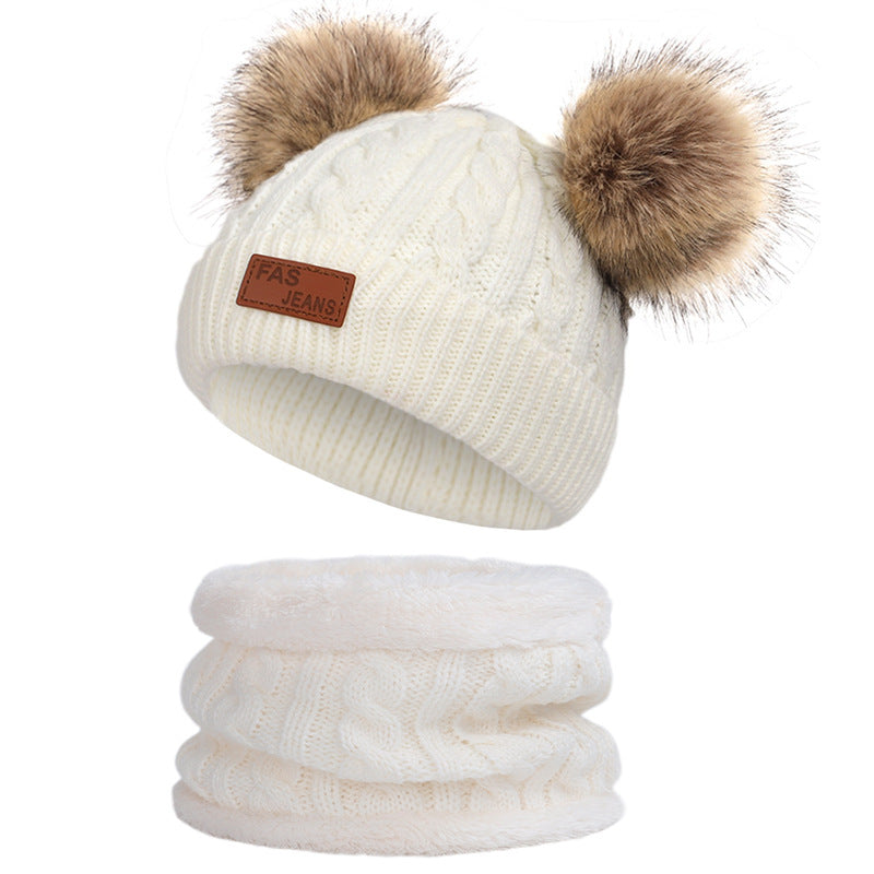 Cozy winter accessories for children