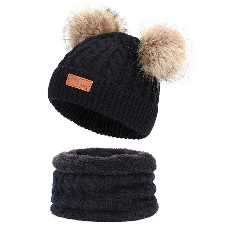 Knit hat and scarf set for kids in winter