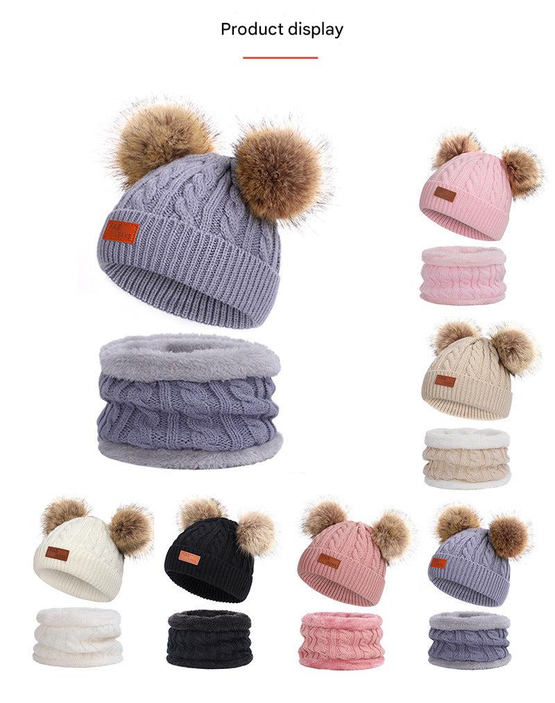Colorful pom-pom knit hat for children