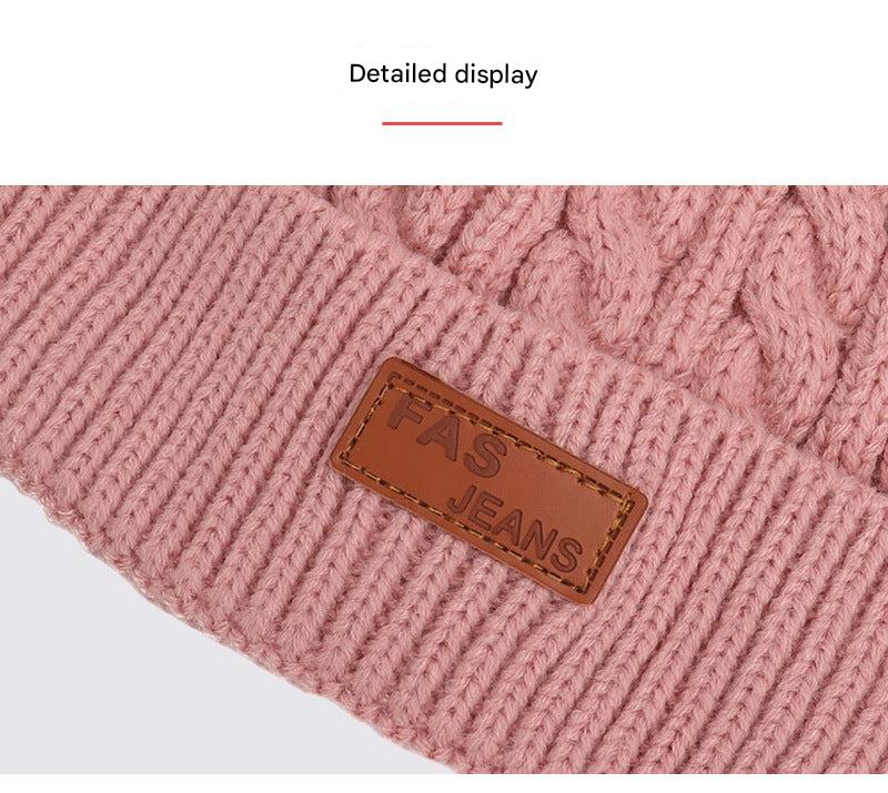 Knit hat and scarf set for kids in winter
