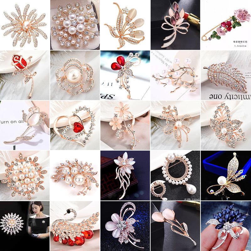 Versatile brooch displayed with a scarf image 2