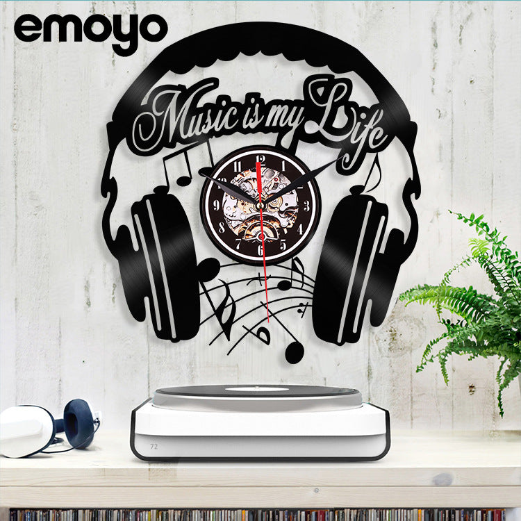 Vinyl wall clock with modern decor setting