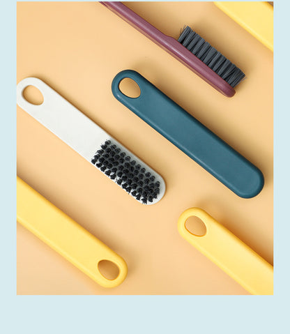 Cleaning brush in use