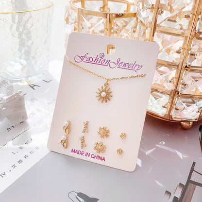 Holiday themed minimalistic earrings