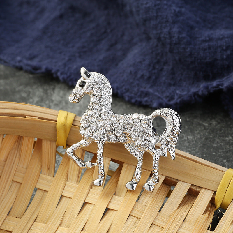 Unique animal design brooch