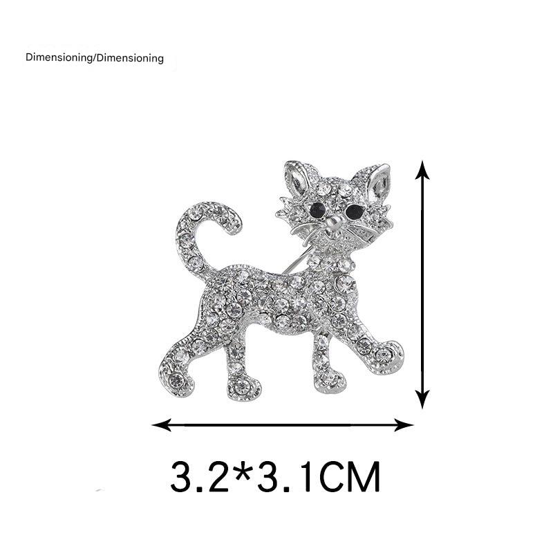 Fashion brooch pin featuring horse