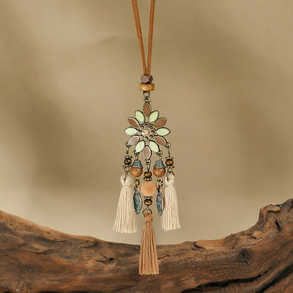 Elegant statement necklace displayed on model image 4