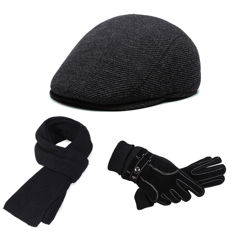 Warm ear protection cap in black