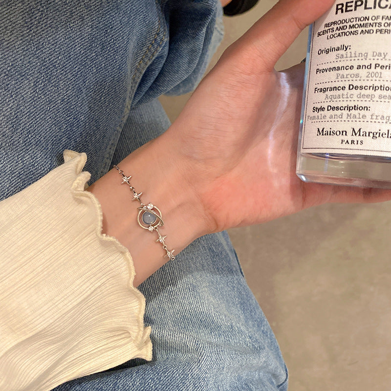 Chic Star Design Bracelet - Image 5