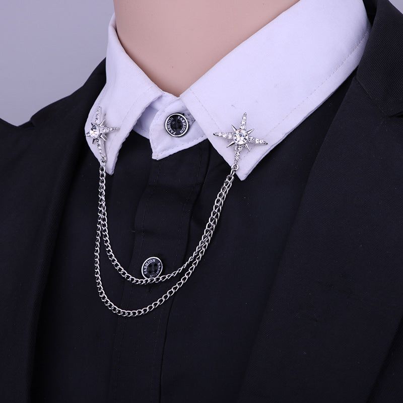 Elegant star brooch with white crystals