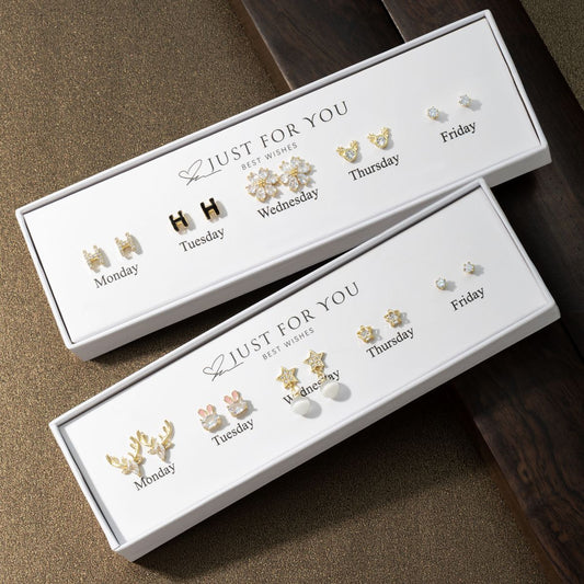 Elegant Cat Earrings Set