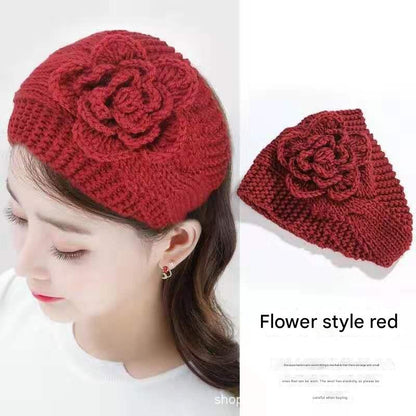 Cozy knitted floral headband - black