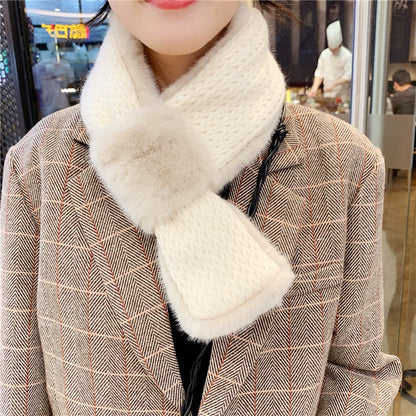 faux fur neck warmer in black