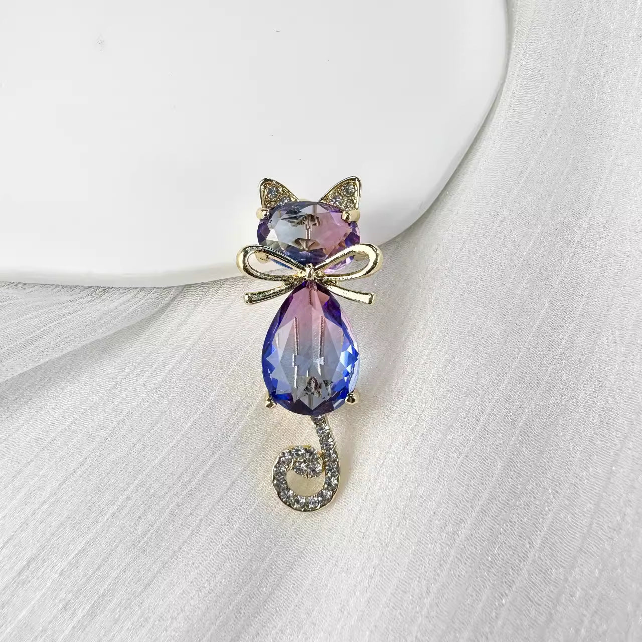 Cat lover accessory image 9