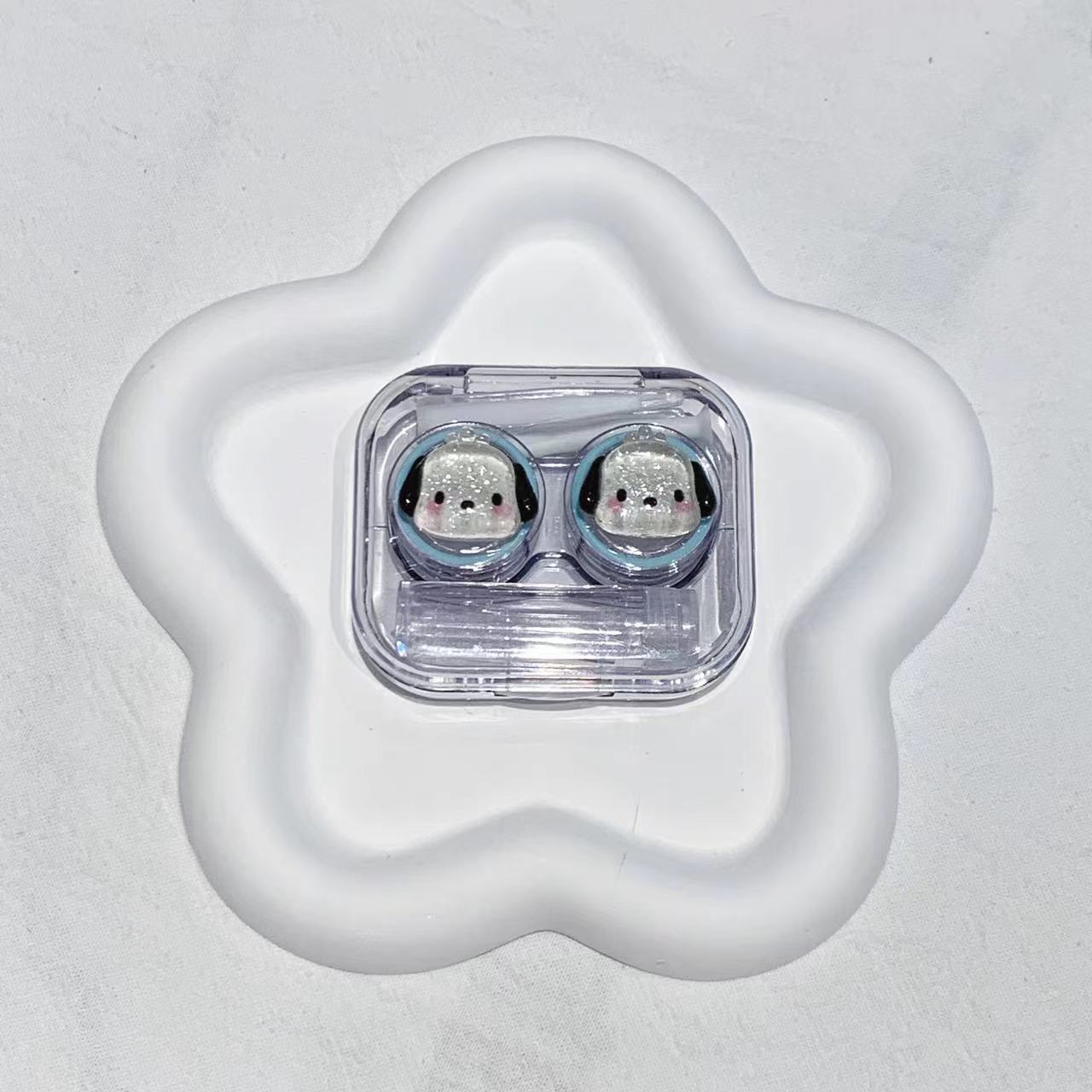 Colorful contact lens case in various designs