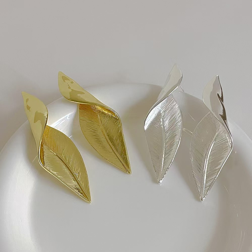 Gold leaf earrings