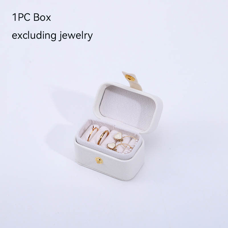 portable ring case