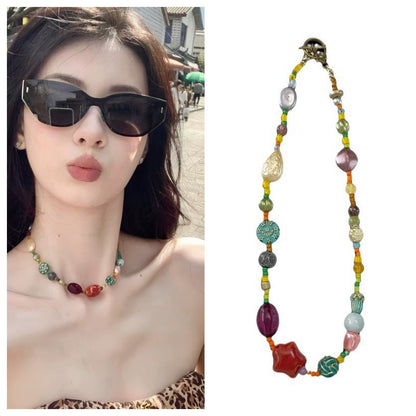 Elegant Floral Necklace on Display