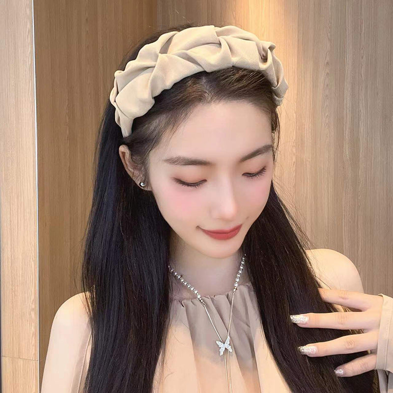 Stylish wrinkled wide hairband caramel