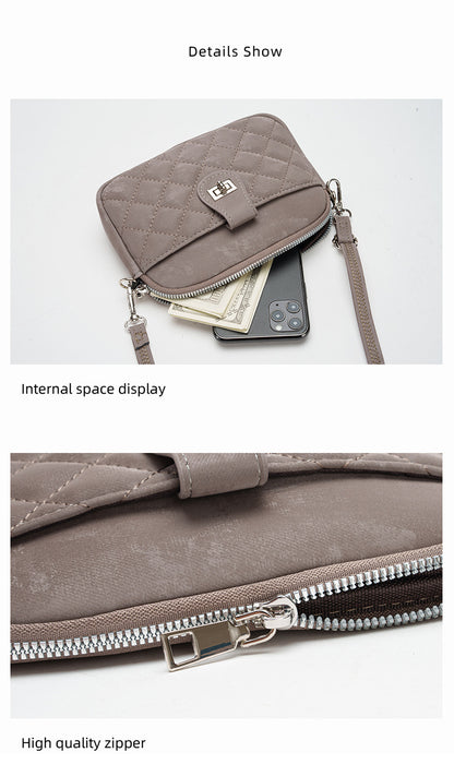 Front view of stylish phone bag image 3