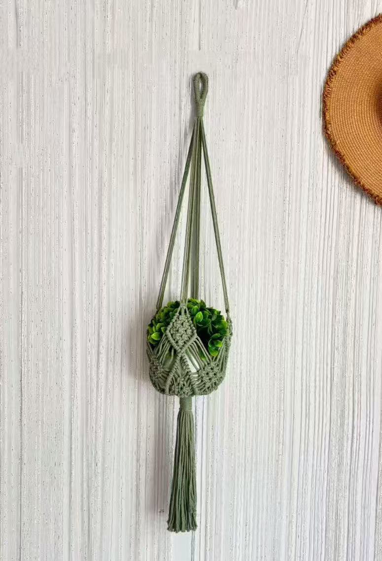 Indoor plant suspension basket image 3