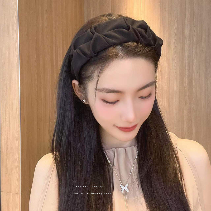 Stylish wrinkled wide hairband beige