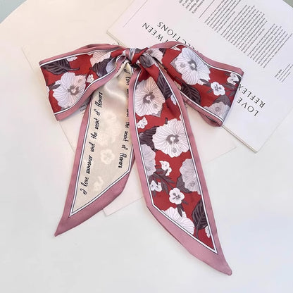Multi-colored stylish hair tie