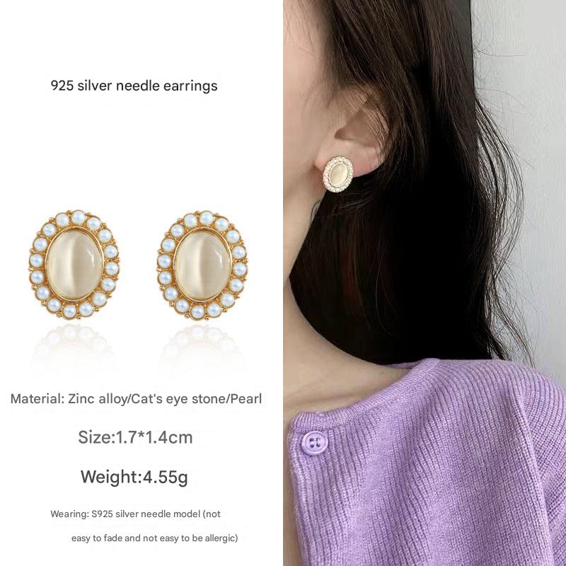 Unique Floral Earrings Design