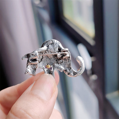 Fashionable Brooch Pin for Women image 6