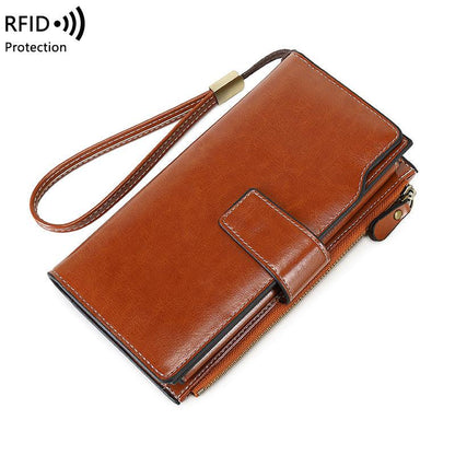 Fashionable wallet with spacious interior