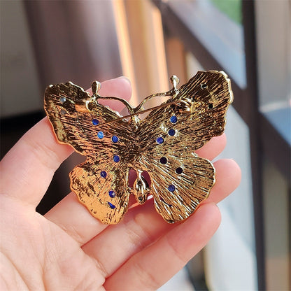 Elegant butterfly brooch for women