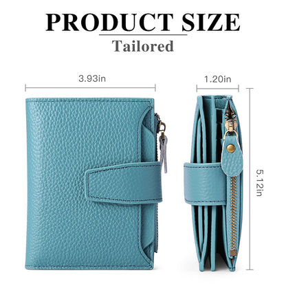 Compact women's wallet with zipper closure